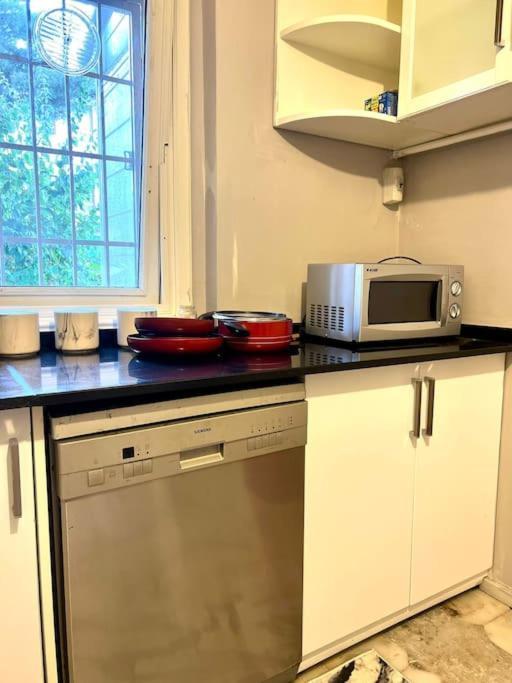 Florya Da 3+1 Lüx Keyifli Bahçeli Daire İstanbul